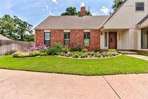 1504 Turtlecreek Rd, Edmond, OK, 73013-6605 | Card Image