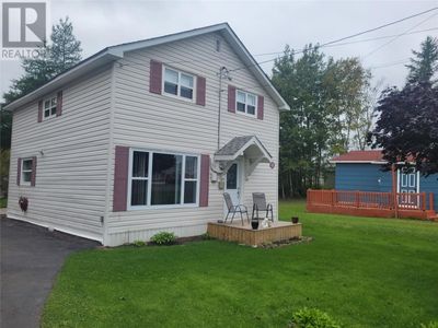 25 Commonwealth Dr, House other with 3 bedrooms, 2 bathrooms and null parking in Botwood NL | Image 2