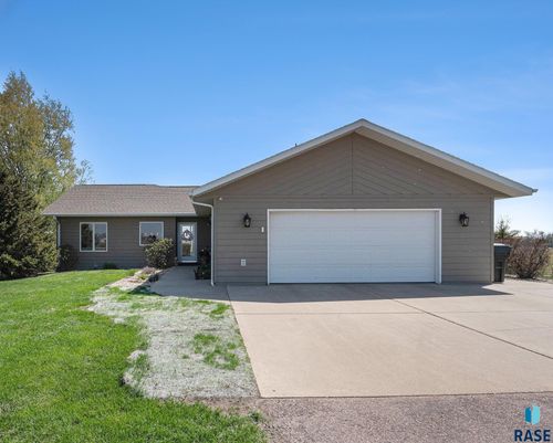 46370 237th St, Wentworth, SD, 57075-7509 | Card Image
