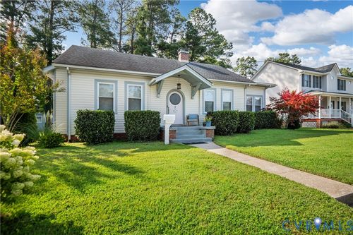 305 Bradsher Ave, Colonial Heights, VA, 23834-3213 | Card Image