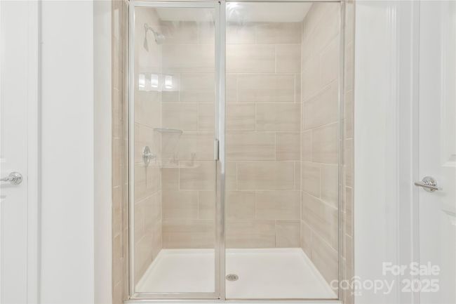 Primary ensuite with walk-in shower | Image 23