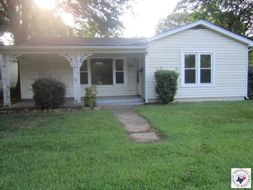 4202 Main St, Texarkana, TX, 75503-3007 | Card Image