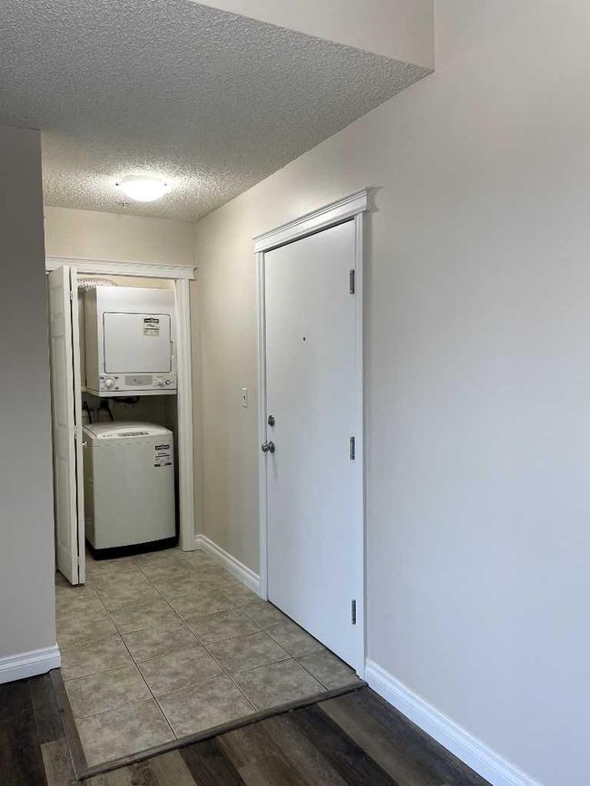 1808 - 1111 6 Avenue Sw, Home with 2 bedrooms, 2 bathrooms and 1 parking in Calgary AB | Image 8