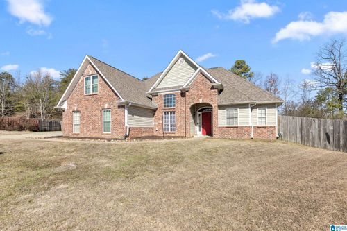 638 Camden Cove Ln, Calera, AL, 35040-5508 | Card Image