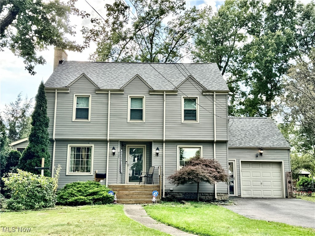 Genesee Ave, Warren, OH 44483
