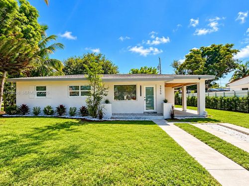 2950 Nw 173rd Ter, Miami Gardens, FL, 33056-4029 | Card Image