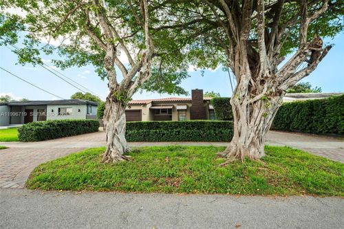 1921-1921 Sw 18th Ave, Miami, FL, 33145-2709 | Card Image