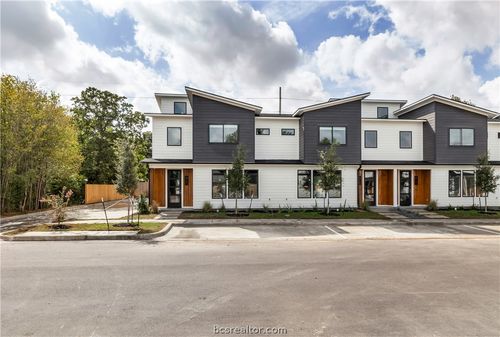 unit-105-211 Lynn Dr, Bryan, TX, 77801-3460 | Card Image