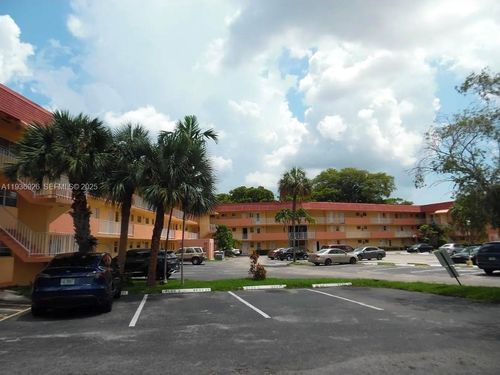 apt-145-1540 Ne 191st St, Miami, FL, 33179-4107 | Card Image