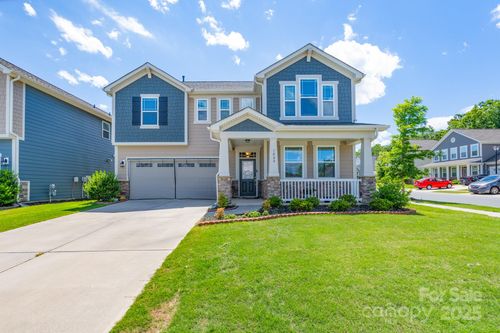 1004 Earlston Rd, Indian Trail, NC, 28079-5826 | Card Image