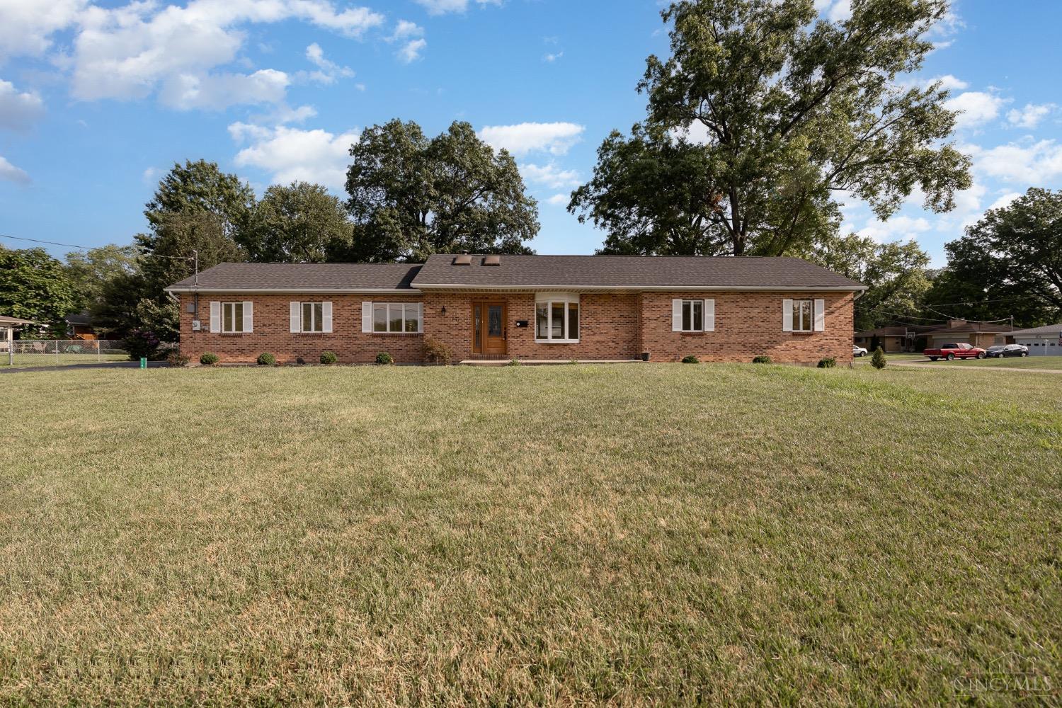 Fidelis Dr, Blue Ash, OH 45242