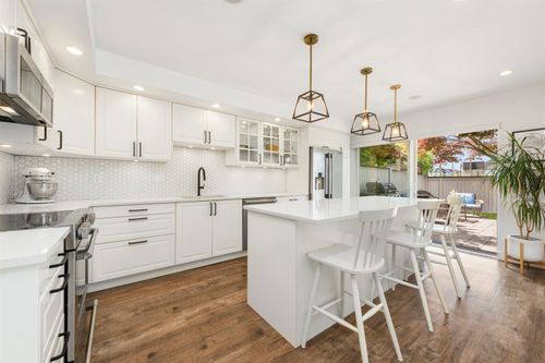 4829 Central Ave, Delta, BC, V4K2G5 | Card Image