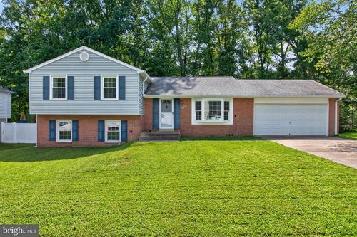 7529 Camp Alger Ave, FALLS CHURCH, VA, 22042-3407 | Card Image