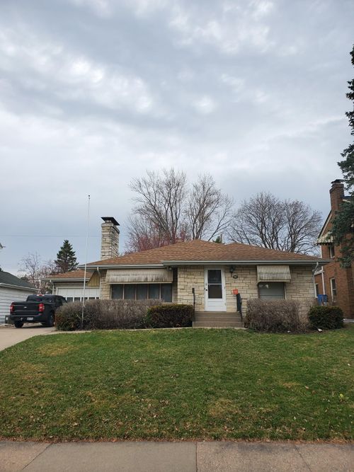 1009 Orange Avenue E, Saint Paul, MN, 55106 | Card Image