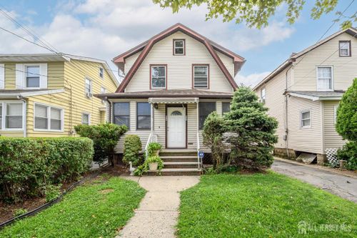 862 Gibbons Ct, Elizabeth, NJ, 07202-3102 | Card Image