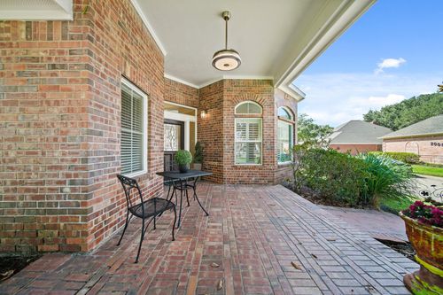 2007 N Greens Blvd, Richmond, TX, 77406-6674 | Card Image