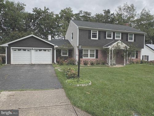 8908 Eastbourne Ln, LAUREL, MD, 20708-2403 | Card Image