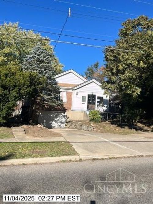 5982 Belmont Ave, Cincinnati, OH, 45224-2364 | Card Image