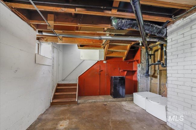 202 E 2 Nd St, Home with 5 bedrooms, 2 bathrooms and 2 parking in Shoshone ID | Image 19