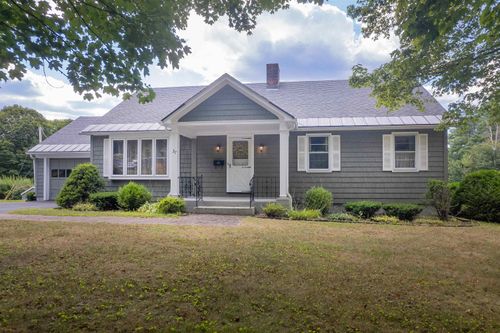 27 Chatterton Park, Proctor, VT, 05765-1303 | Card Image