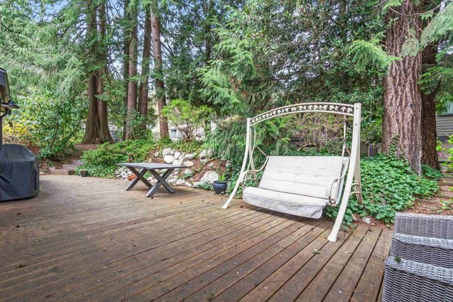 859 Heritage Boulevard, Townhouse with 3 bedrooms, 3 bathrooms and 2 parking in North Vancouver BC | Image 20