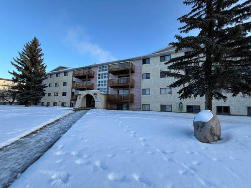 212-7801 98 St, Peace River, AB, T8S1C7 | Card Image