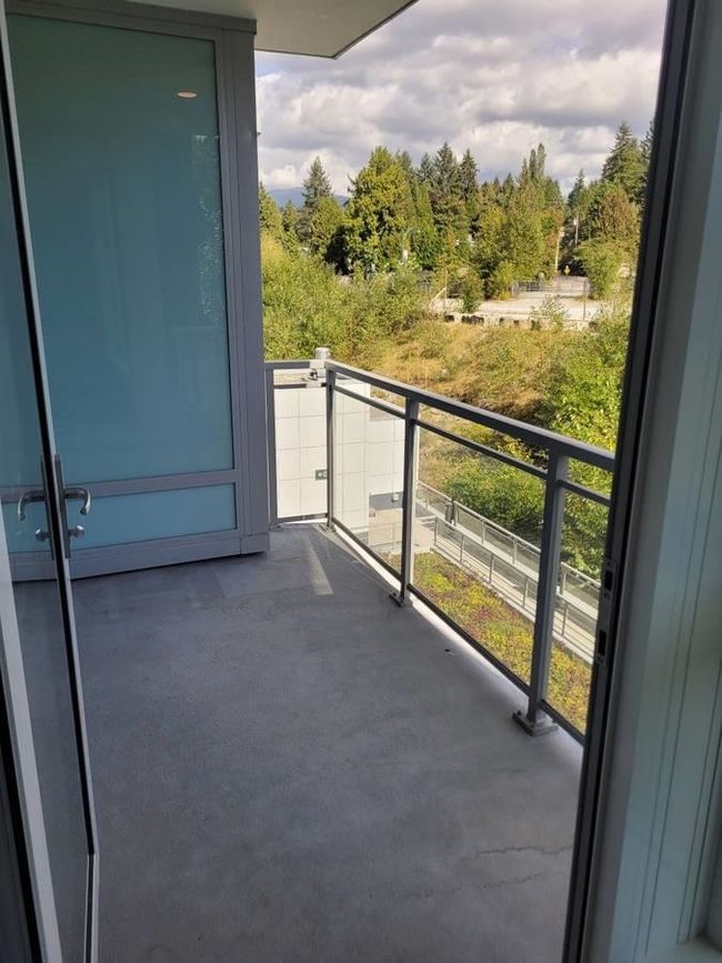 5xx - 308 Morrissey Road, Condo with 1 bedrooms, 1 bathrooms and 1 parking in Port Moody BC | Image 17