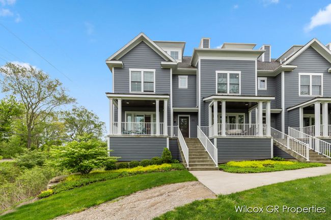 631 Greenslate Dr Se, Condo with 3 bedrooms, 3 bathrooms and null parking in Ada MI | Image 16