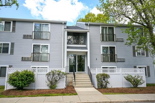 15-5 Village Rock Ln, Natick, MA, 01760-5706 | Card Image