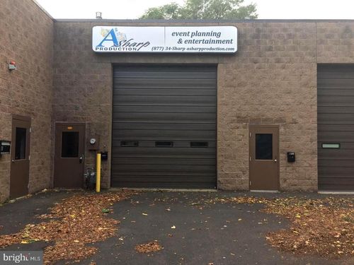 ste-c-86 Tomlinson Rd, HUNTINGDON VALLEY, PA, 19006-4200 | Card Image