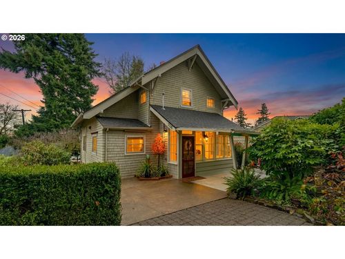 2525 Sw Hume Ct, Portland, OR, 97219-3923 | Card Image