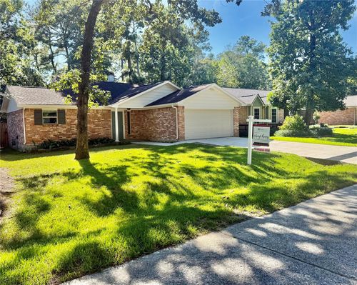 13 Maywind Ct, The Woodlands, TX, 77381-3716 | Card Image