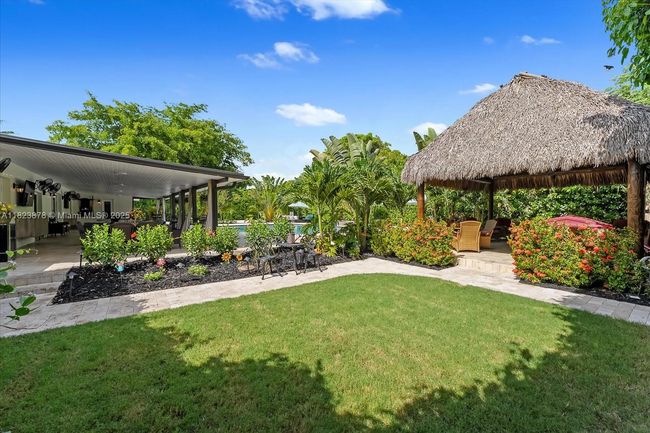 19420 Sw 129 Th Ave, House other with 4 bedrooms, 3 bathrooms and null parking in Miami FL | Image 15