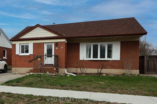 75 Admiral Rd, Ajax, ON, L1S2N8 | Card Image