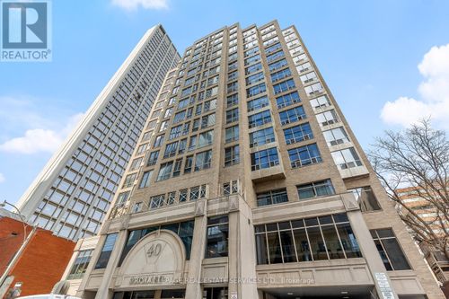 403-40 Scollard St, Toronto, ON, M5R3S1 | Card Image