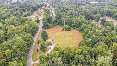 633 Patterson St, China Grove, NC, 28023-2041 | Card Image