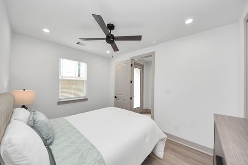 5317 Kindred St, Houston, TX, 77049 | Card Image