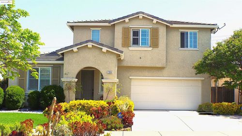 1354 Maple Dr, Oakley, CA, 94561-3524 | Card Image