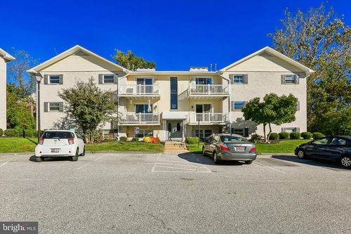 1-a-10 Warren Lodge Ct, COCKEYSVILLE, MD, 21030-2590 | Card Image