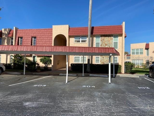 Buttonwood Cir, Seminole, FL 33777