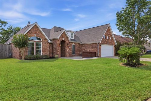 4150 Pinehurst Dr, Beaumont, TX, 77707-3649 | Card Image