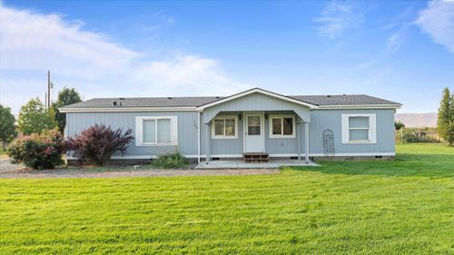 11409 N Peaceful Pr Nw, Prosser, WA, 99350-7797 | Card Image