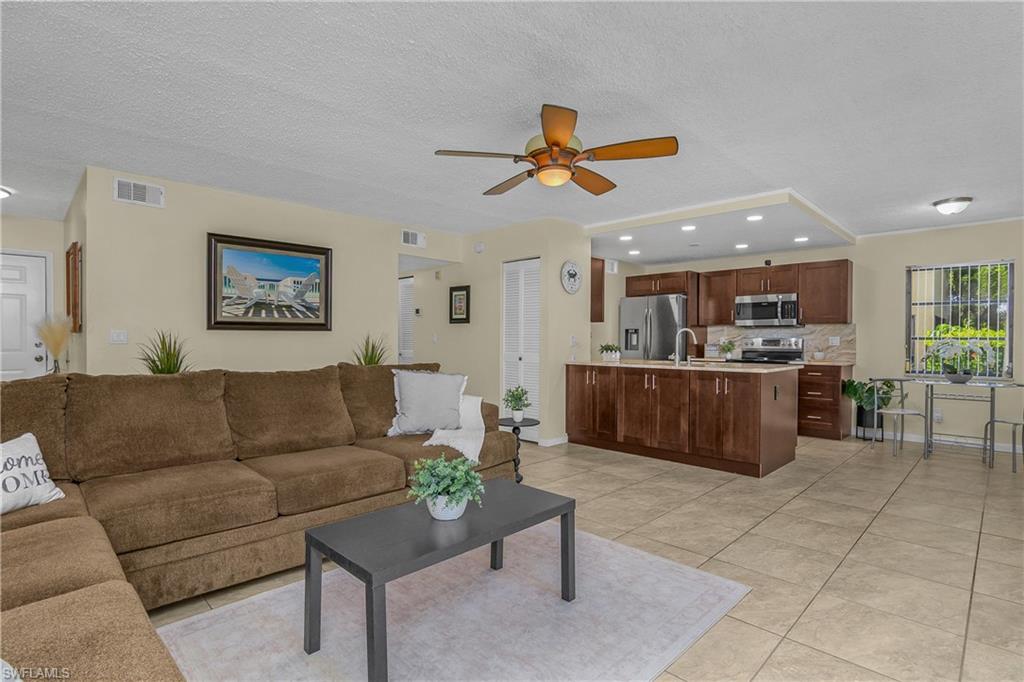Residential in CAPE CORAL 3