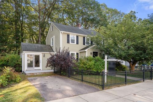 50 Hackensack Rd, Chestnut Hill, MA, 02467-3263 | Card Image