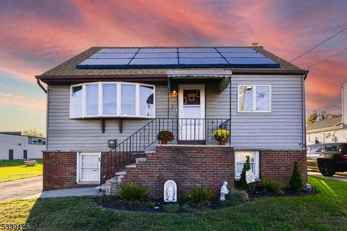 2 Lincoln Pl, Moonachie, NJ, 07074-1208 | Card Image