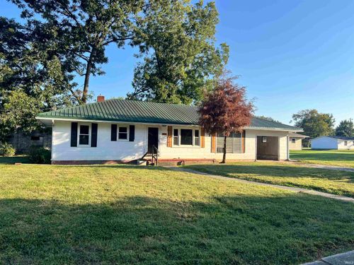 207 E 10th St, Monroe City, IN, 47557-7357 | Card Image