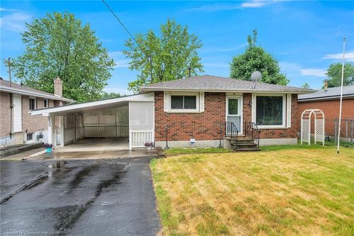 150 Victoria St, Simcoe, ON, N3Y1L8 | Card Image