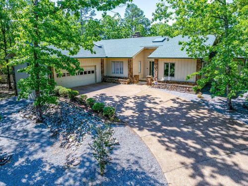 14 Indiana Pl, Hot Springs Village, AR, 71909-6803 | Card Image