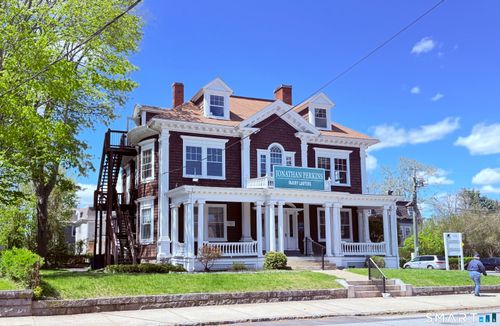 164 Hempstead St, New London, CT, 06320-5638 | Card Image