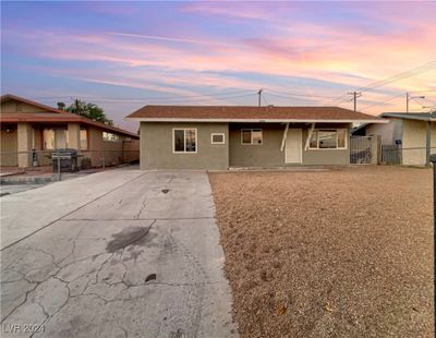 3216 Dillon Avenue, House other with 3 bedrooms, 2 bathrooms and null parking in North Las Vegas NV | Image 1